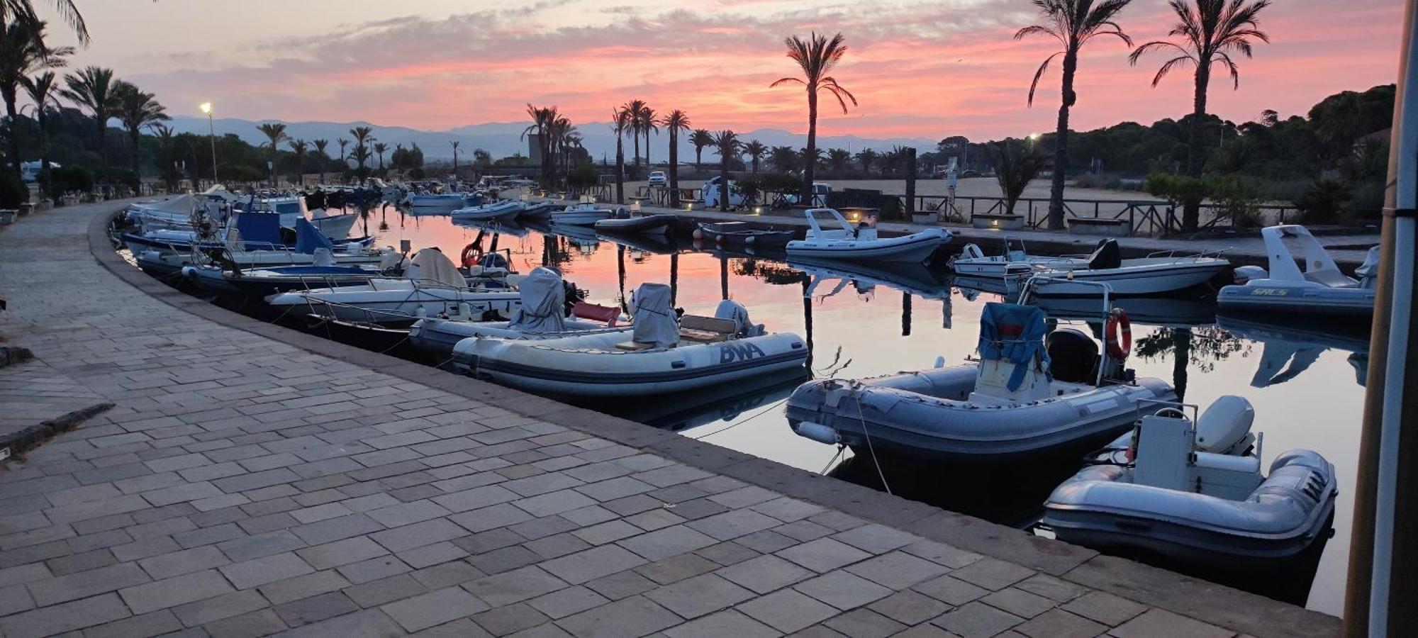 Casa Del Pino Villa Porto Pino Luaran gambar